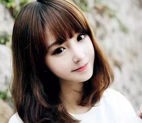 日系梨花头做法_用卷发棒卷梨花头_中长梨花头发型教程