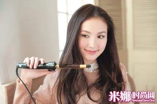 便携式mini卷发棒修补卷曲度_男士卷发棒中分教程_简易发卷发夹修整刘海