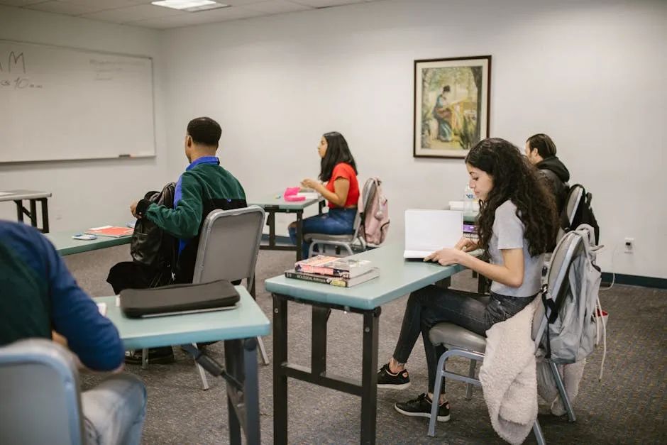 华侨生联考录取分数线上涨_ 华侨港澳台联考报名人数突破万人大关_华侨生联考