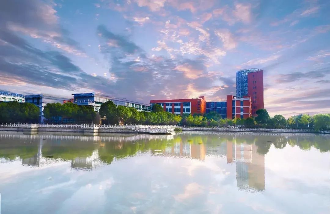 上海交通大学毕业_上海交通大学师资力量排名_上海交通大学历史沿革