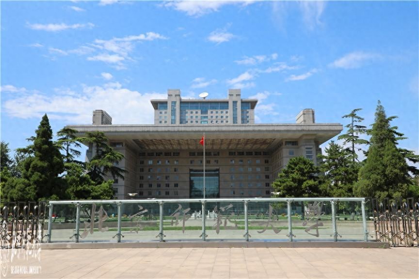 北京师范大学学生_北京师范大学122岁校庆_北师大历史传承