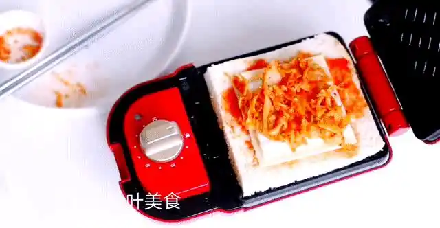 三明治机美味早餐_多功能早餐制作_轻食三明治机