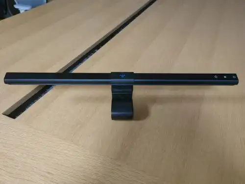 屏幕挂灯与台灯对比_专业屏幕挂灯护眼_电脑灯