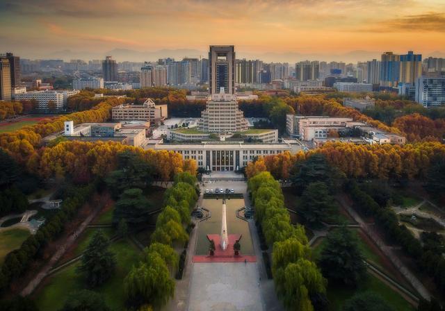 西安交通大学研究生就业情况_西安交通大学毕业_西安交通大学升学率