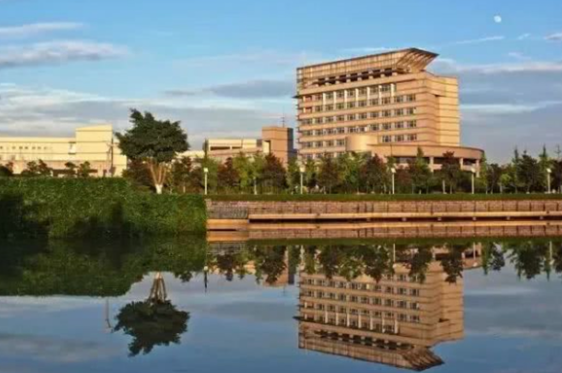 播音主持专业师资力量_成都理工大学播音主持专业_成都理工大学传播学怎么样