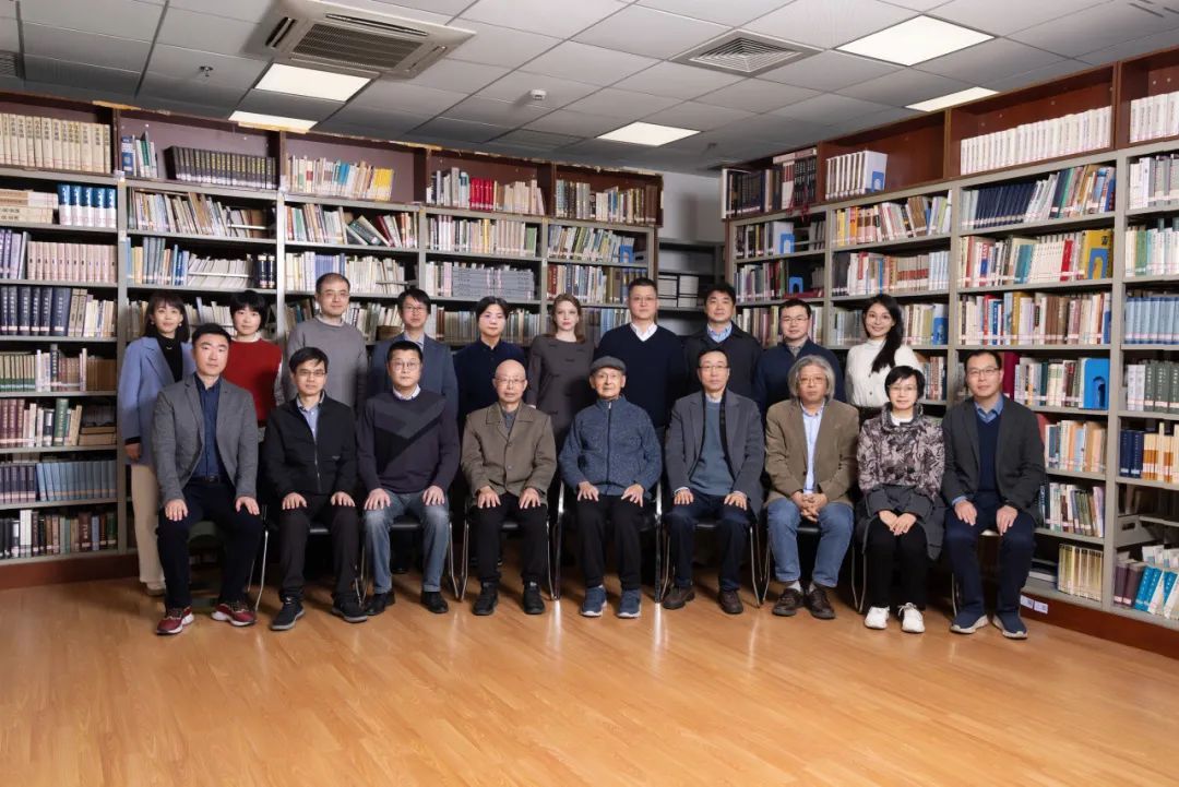 裘锡圭文字学概要_裘锡圭学术贡献_裘锡圭古文字学家生平