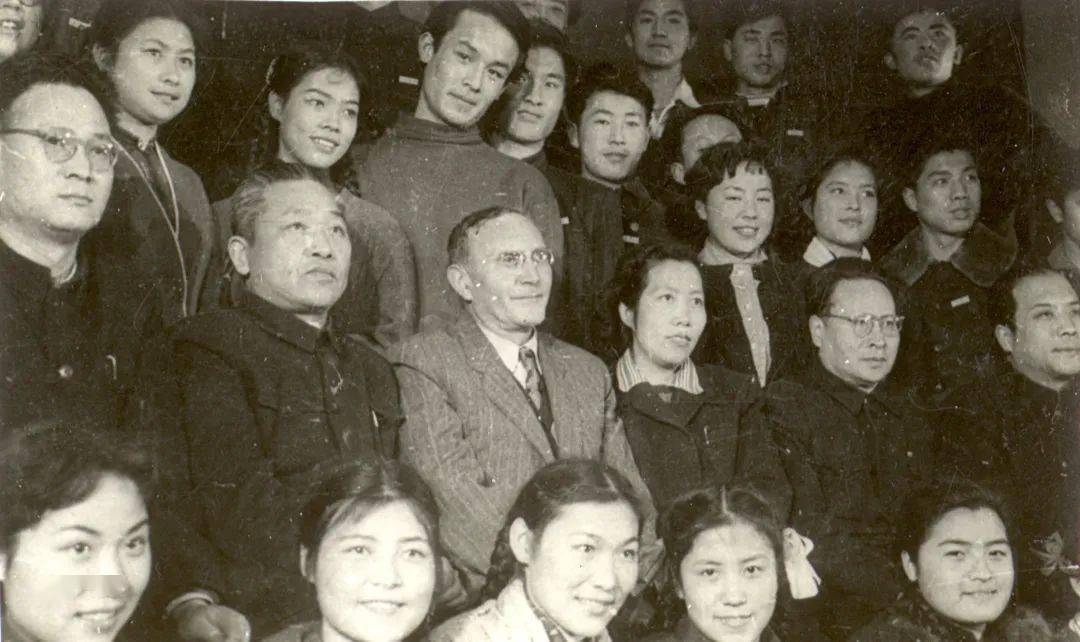 北京电影学院校友_许还山校友回忆录_北京电影学院70周年校庆