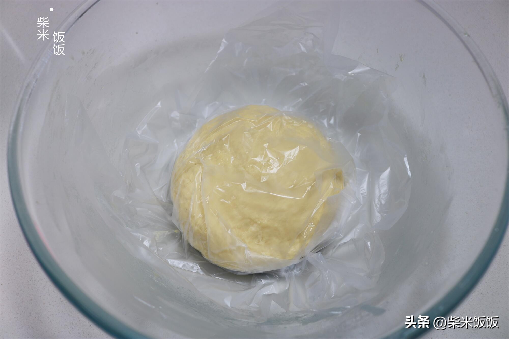 早餐面包食谱_早餐机烤哪种面包_自制汉堡小面包做法