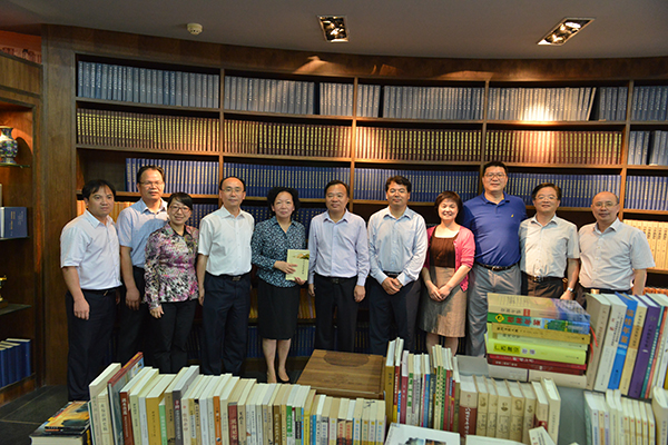 桂林师范大学交流考察_厦门大学校友_厦门大学校友座谈会