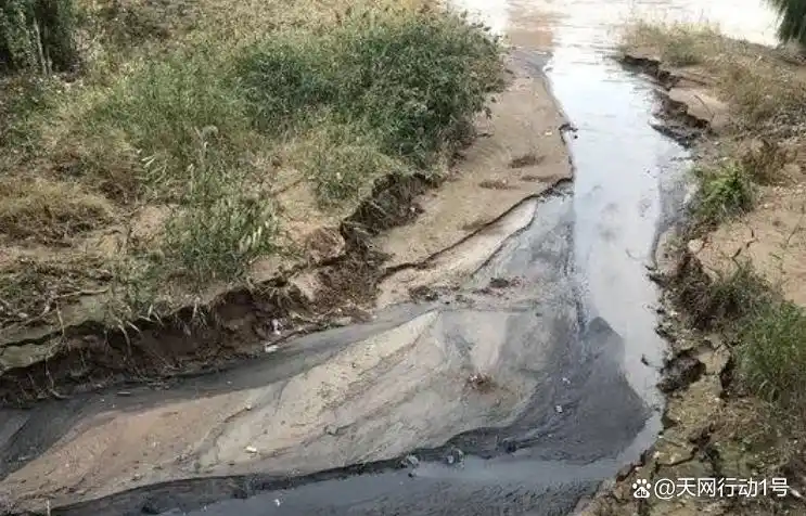 黄河污染调查_兰州市污水排入黄河事件_兰州水污染事件 <a href="https://huanjingfa.cn">环境法</a>