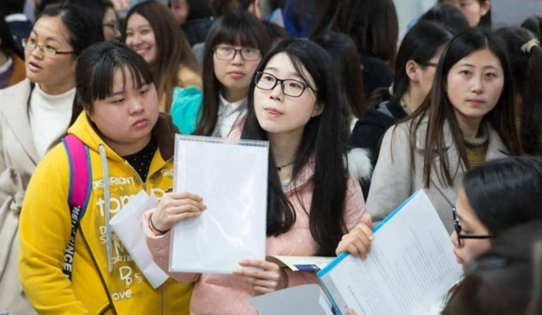 北京师范大学师资队伍构成_华东师范大学教学理念与风格_北京师范大学毕业