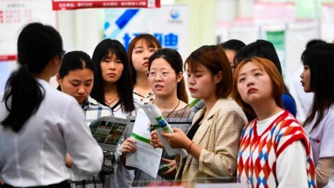 北京师范大学师资队伍构成_北京师范大学毕业_华东师范大学教学理念与风格