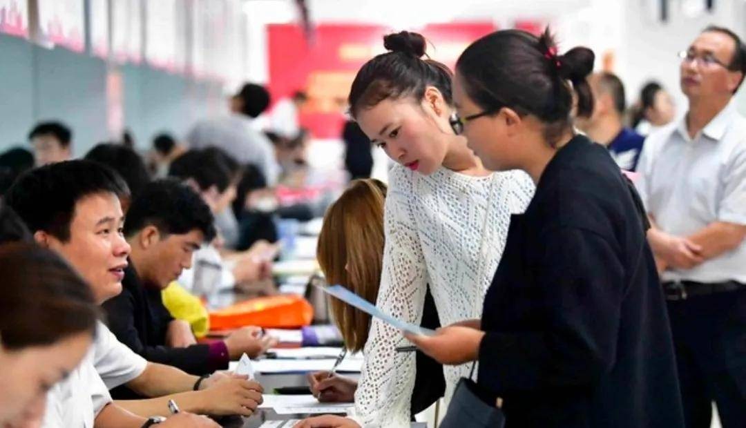 北京师范大学师资队伍构成_北京师范大学毕业_华东师范大学教学理念与风格