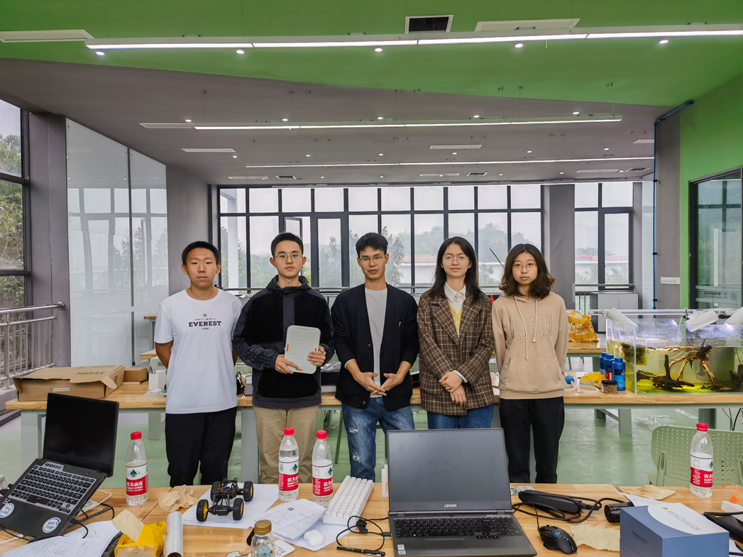 重庆大学00后创业公司估值_明月湖科创基地硬科技孵化_大学生众筹创业失败