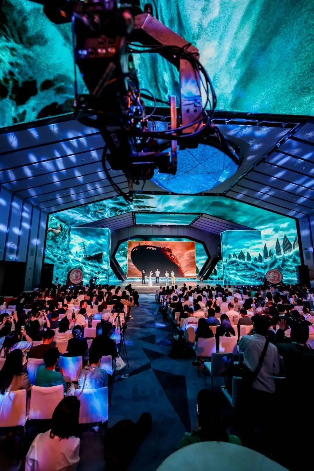 讯道直播机_佳能EOS C400电影机直播解决方案_2025暑期档电影片单发布会