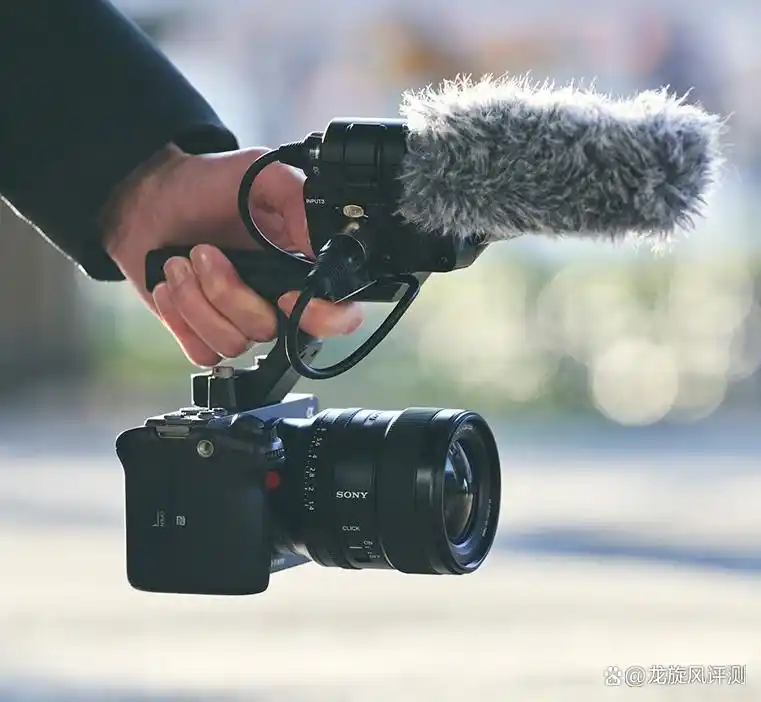 直播摄影机用户需求分析_直播摄影机价格影响因素_讯道摄影机