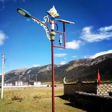 大路灯怎么安装_太阳能路灯安装步骤_太阳能电池板安装要点