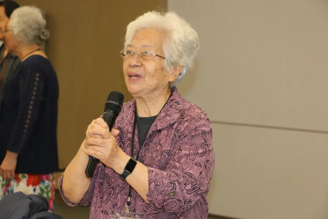 北京外国语大学1973级校友返校活动_英语学院50周年庆典_北京外国语大学校友