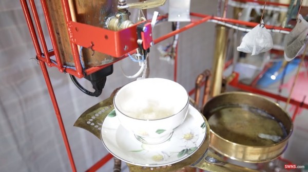 全自动早餐机设计_彼得·布朗尼早餐机_早餐机原理