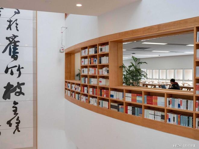 人工智能学院跨学科教学_香港中文大学（深圳）_香港中文大学（深圳）王牌专业
