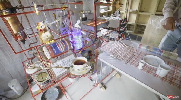 Sunday Morning Breakfast Machine _全自动早餐机_退休飞机师DIY早餐机