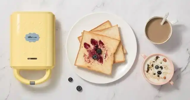 三明治早餐机推荐_小熊早餐机优惠秒杀_三合一早餐机使用方法