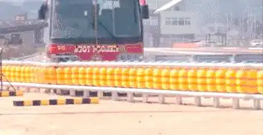 旋转防撞桶技术_创新防撞桶设计_防撞桶规范