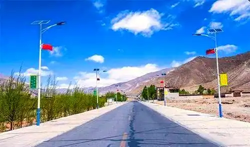 太阳能路灯安装步骤_太阳能路灯地脚笼施工细节_大路灯怎么安装