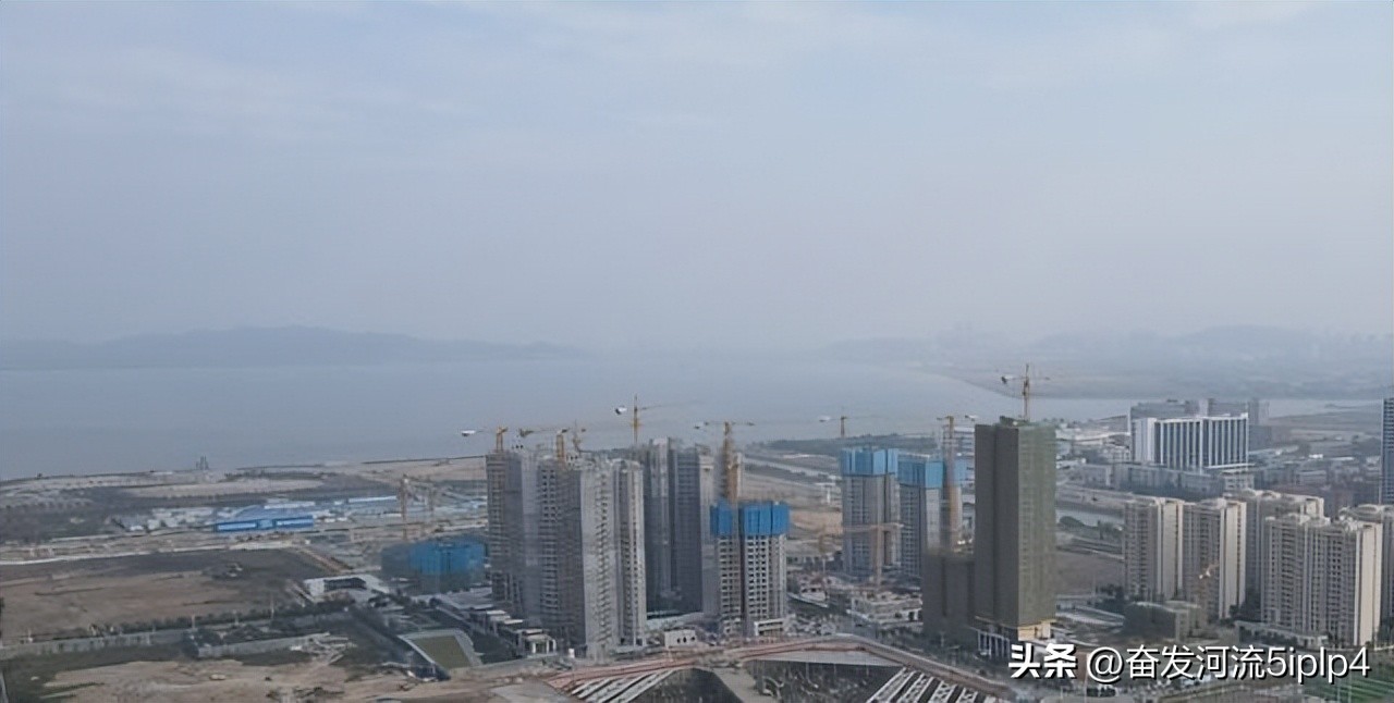 路灯一般是什么灯_什么是大路灯_路灯大小