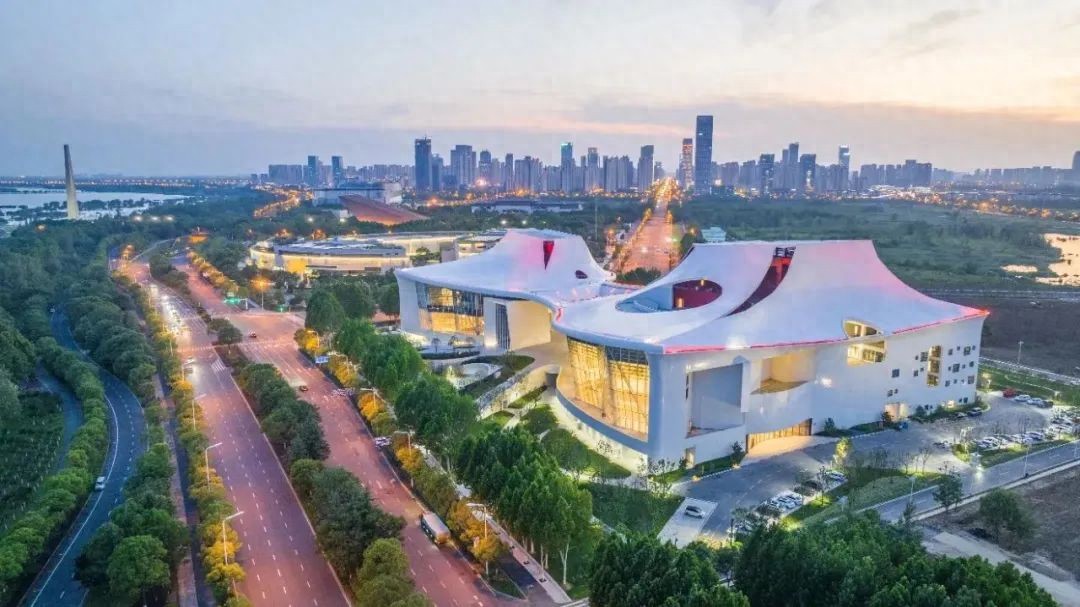 舞台灯功能_舞台灯的作用_舞台灯说明书