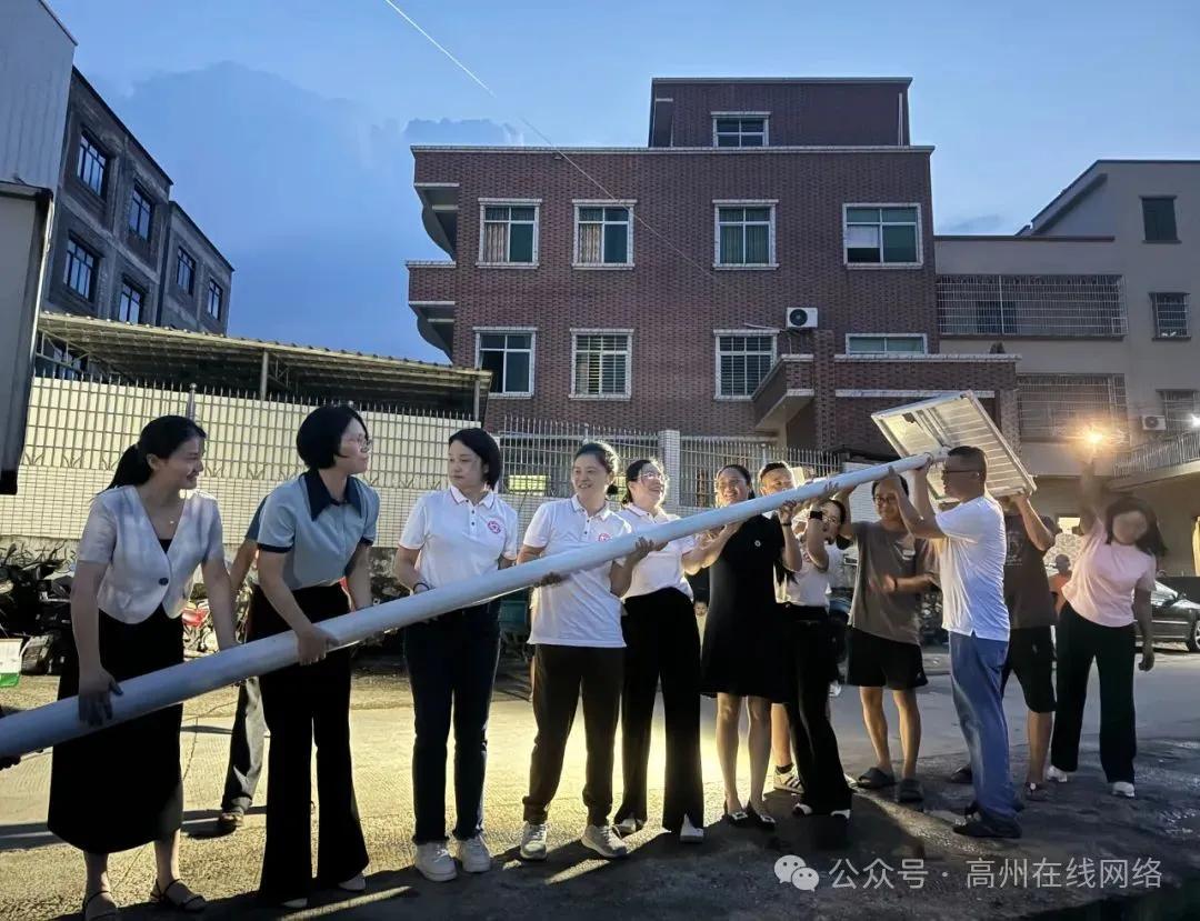 大路灯怎么安装_路灯安装大门东好不好_路灯安装大样图