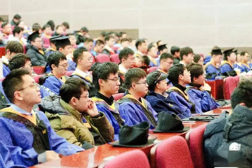 北航优秀毕业生名单_北京航空航天大学2024届研究生毕业典礼_北京航空航天大学毕业