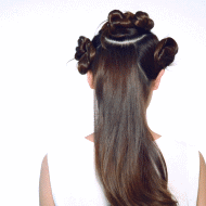 在家睡出卷发方法_简易睡眠卷发教程_卷发棒怎么卷造型