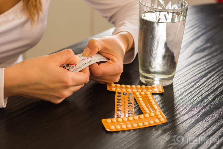 避孕药使用与副作用_避孕方法历史_避孕贴可以贴同一个地方吗