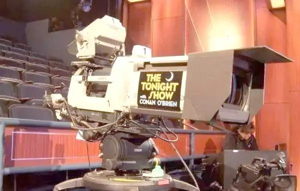 讯道摄影机_索尼与池上系统差异_广播级摄像机系统配置