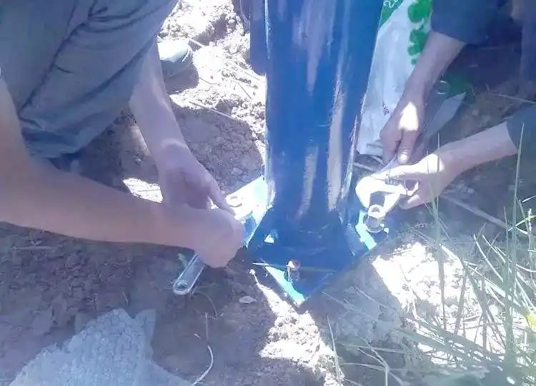 5-6米高太阳能路灯安装_太阳能路灯灯杆安装步骤_大路灯怎么安装