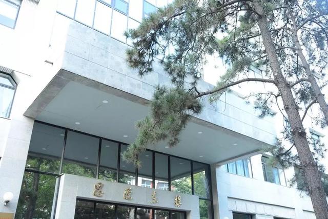 北京交通大学学生_北京交通大学学院排名_北京交通大学专业介绍