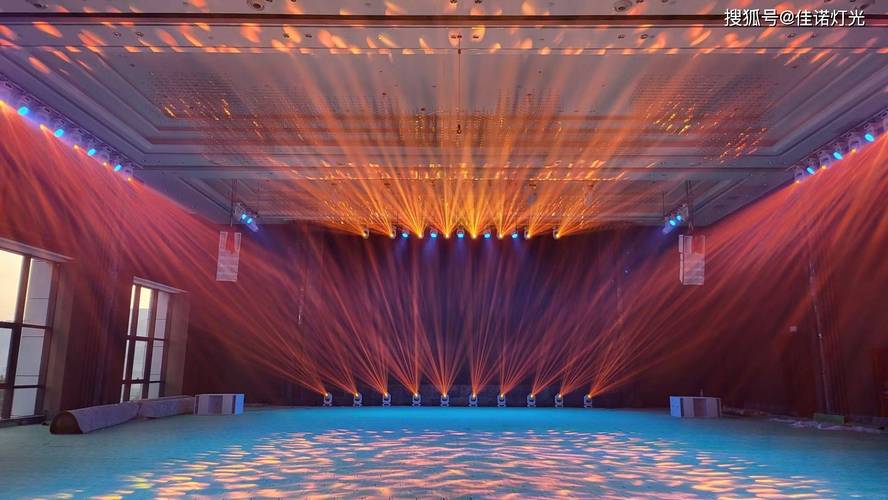 舞台灯功能_舞台灯光应用场景_舞台灯光塑造人物形象