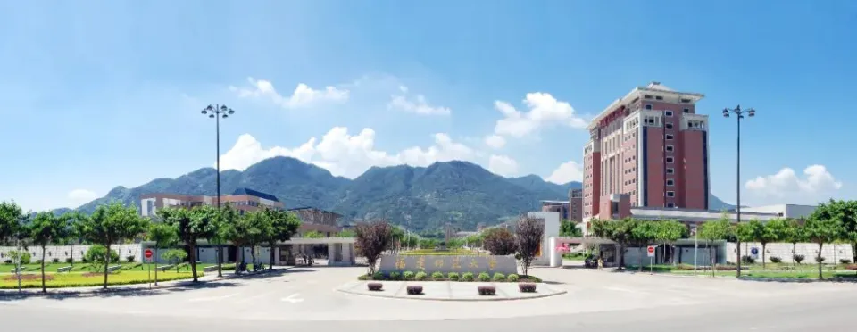 福建师范大学传播学院是几本_福建师范大学双一流建设高校_福建师范大学百年名校