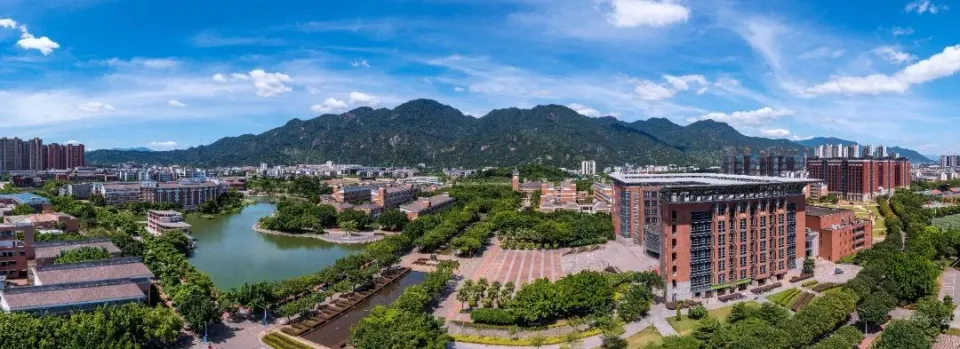 福建师范大学传播学院是几本_福建师范大学双一流建设高校_福建师范大学百年名校