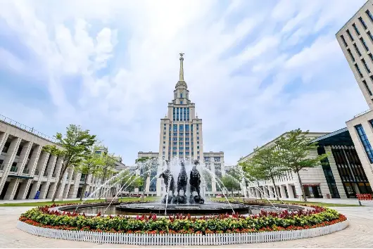 深圳北理莫斯科大学学费性价比_深圳北理莫斯科大学_深北莫毕业生就业情况