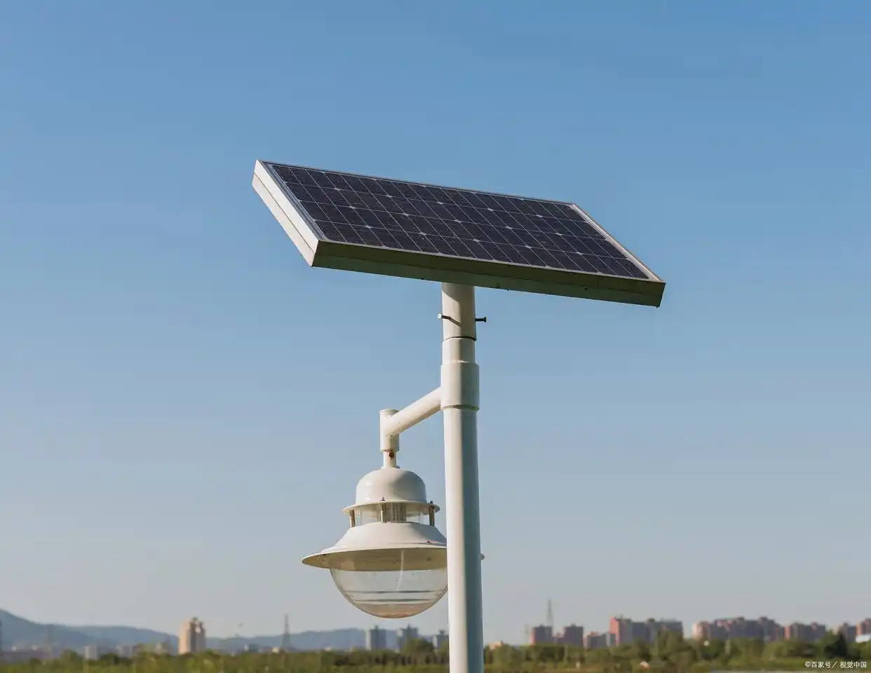 大路灯如何安装_太阳能路灯地基浇筑_太阳能路灯安装步骤