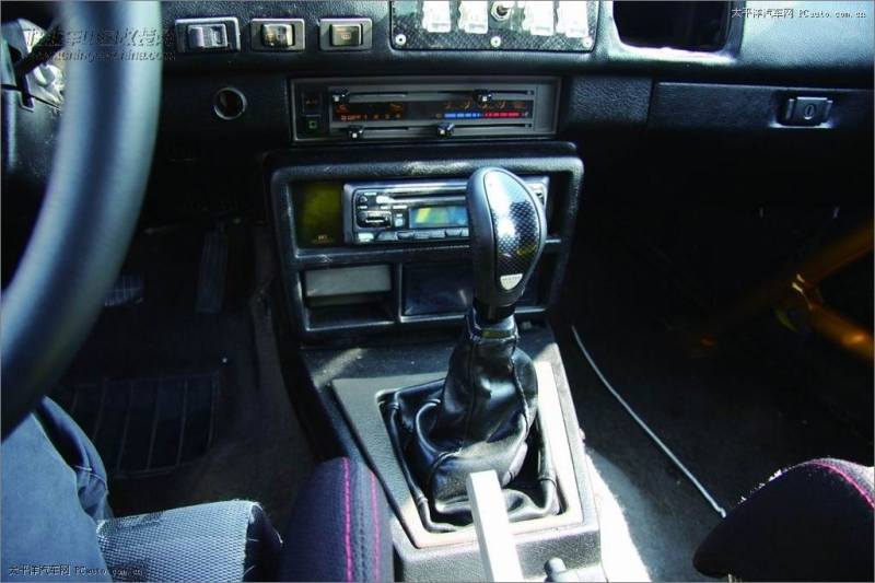 防撞桶布置_防撞桶里面装什么_防撞桶安装方法