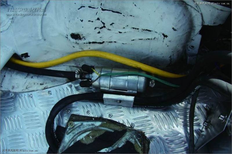 防撞桶安装方法_防撞桶里面装什么_防撞桶布置