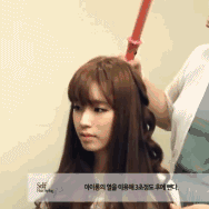 卷发造型方法_瓷板小型卷发棒怎么用_卷发弧度技巧