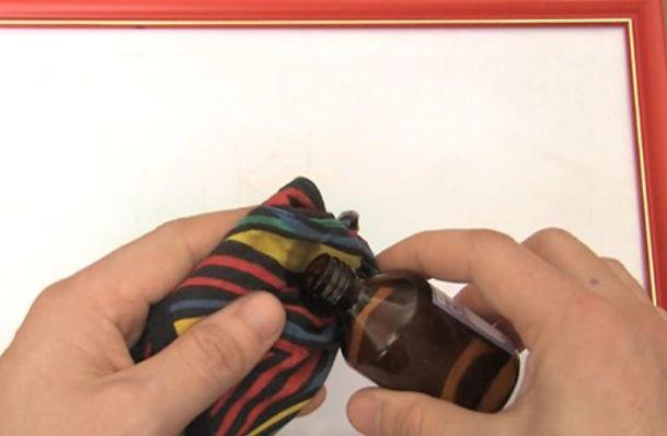 去除白板记号笔痕迹酒精方法_清洁白板用99%异丙醇_白板笔干了用酒精