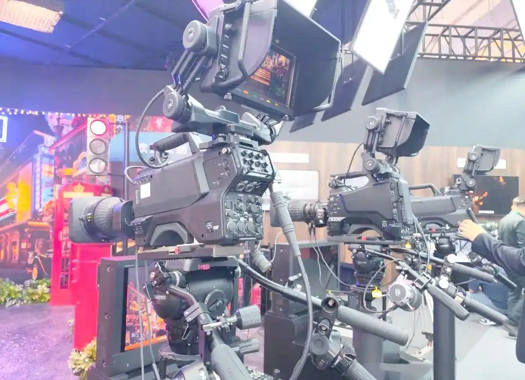 讯道摄像机优势_讯道摄影机_讯道摄像机复合光缆传输技术