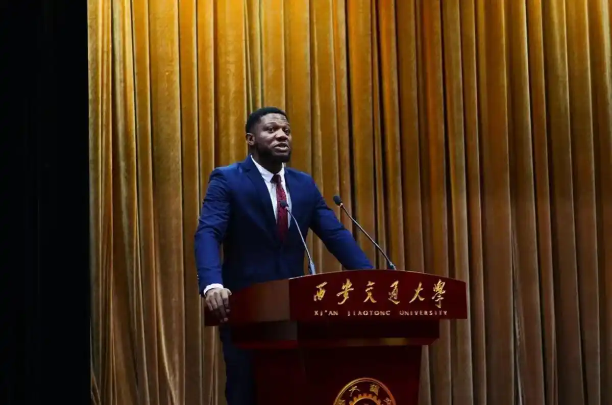 西安交通大学国际教育学院_西安交通大学学生_西安交通大学留学生开学典礼