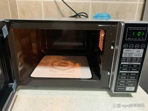 格兰仕早餐机_格兰仕微烤一体机 蛋奶吐司 微波炉烤箱一体机