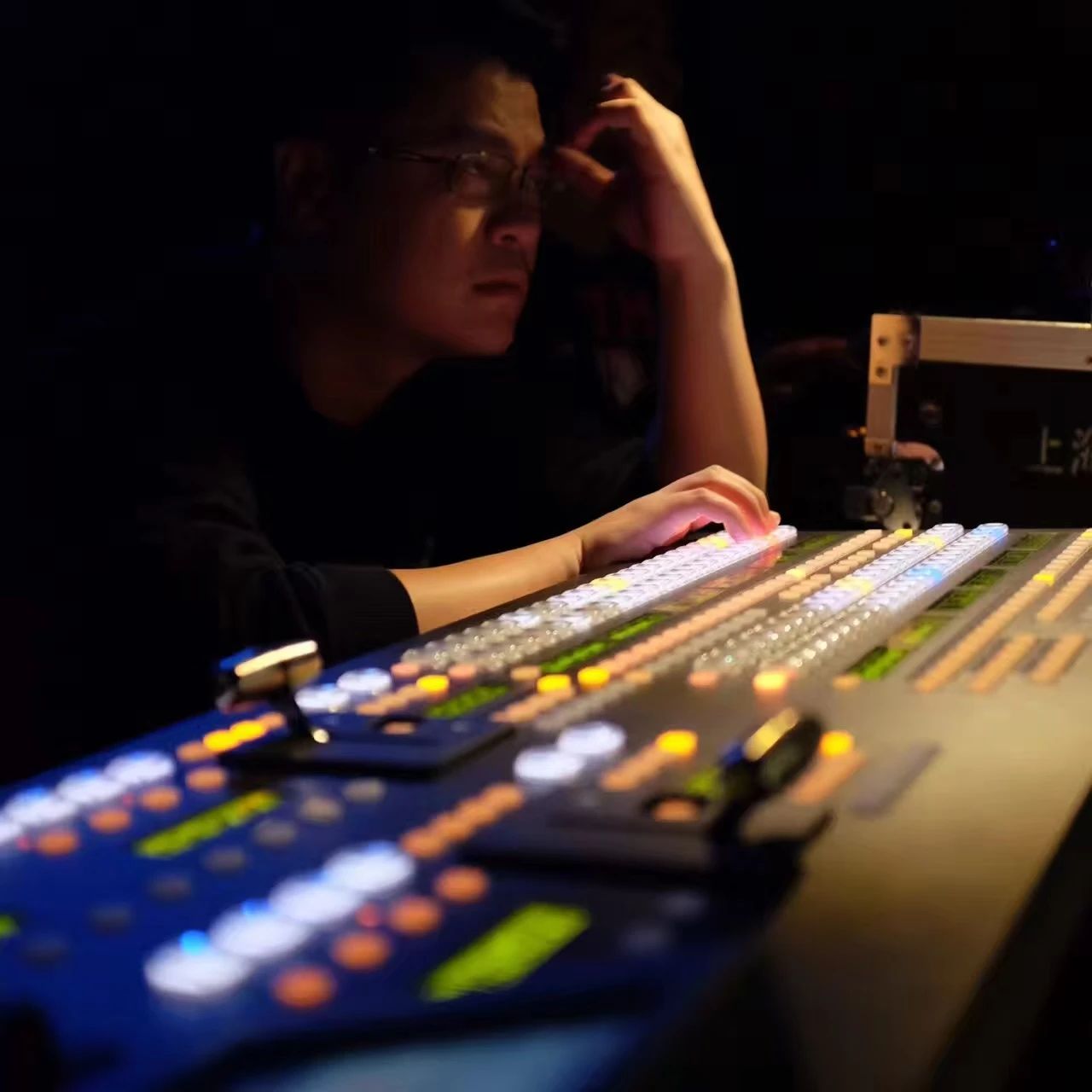 讯道电影机_演唱会电影讯道机应用_李健巡回演唱会电影机使用体验